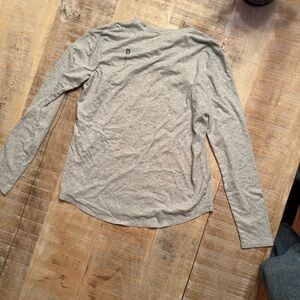 Women's Heathered Medium Grey Supersoft - Longsleeve Underscrub - XS